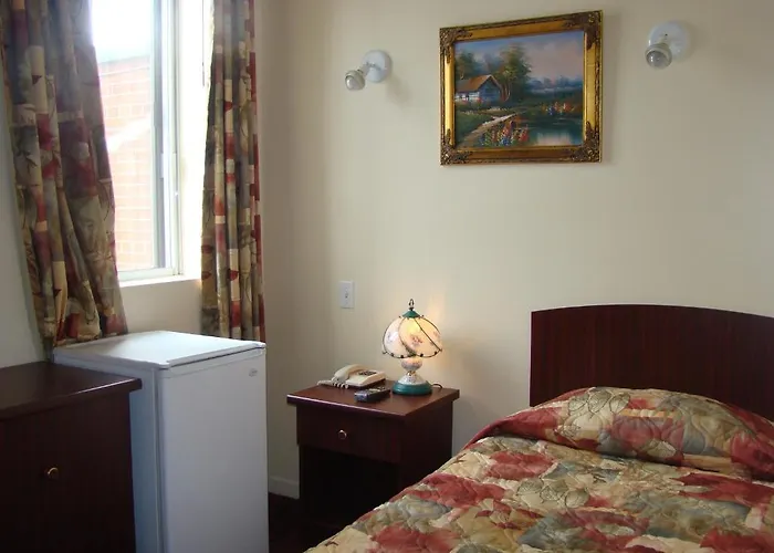 Budget Single Room